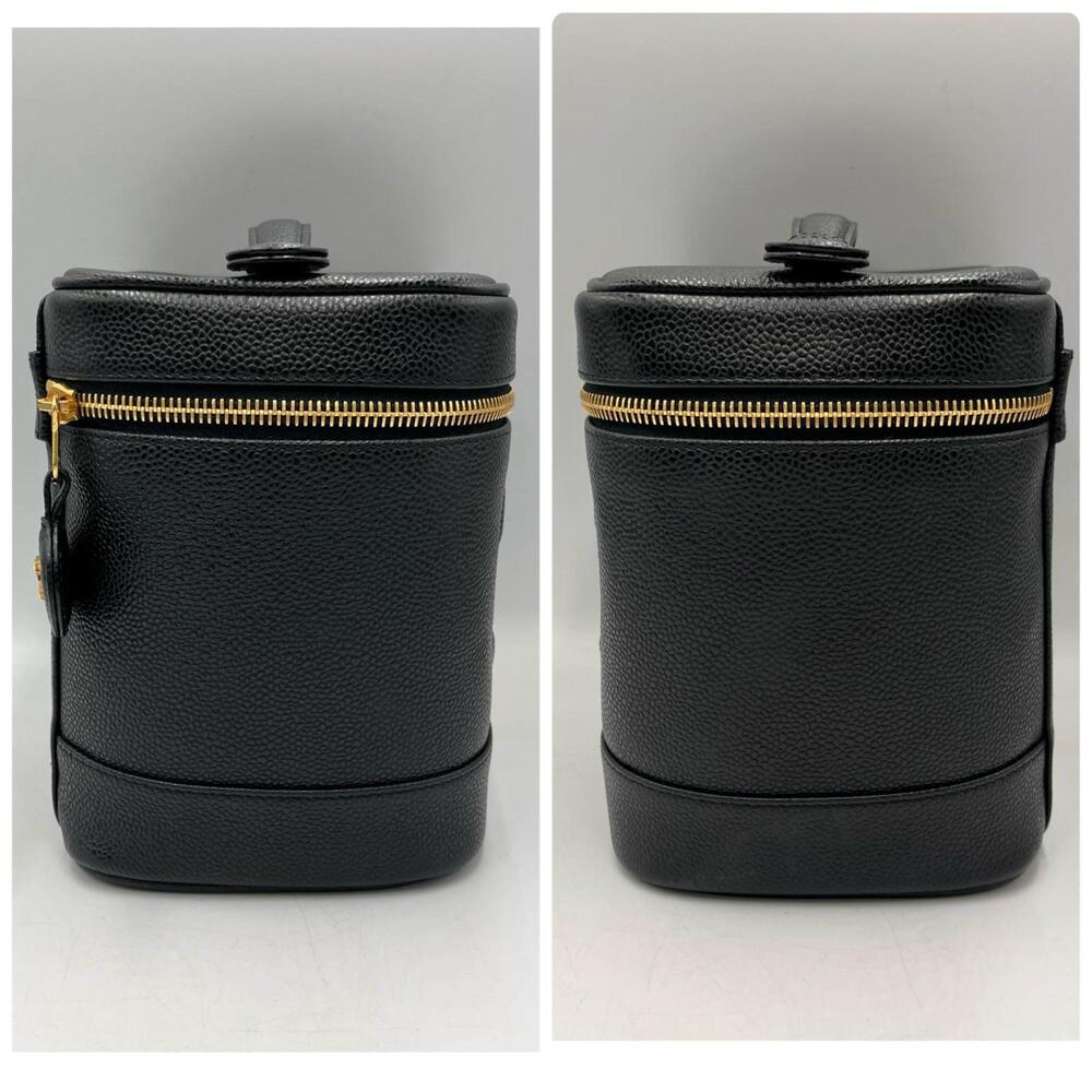 CHANEL Black Caviar Leather Logo Vanity Bag - Picture 3 of 10